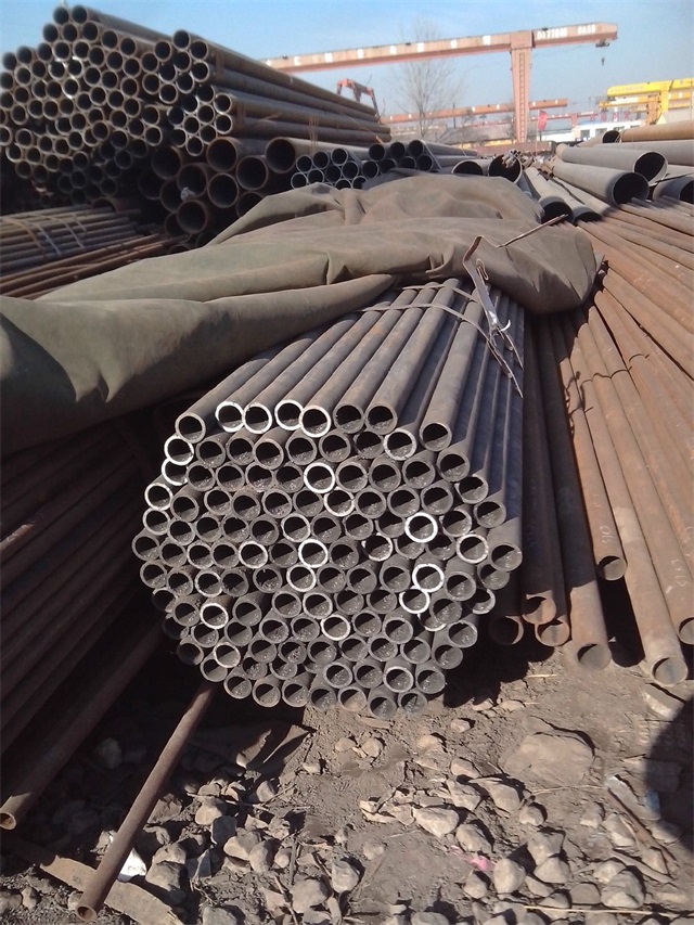 定西小口径精密无缝钢管