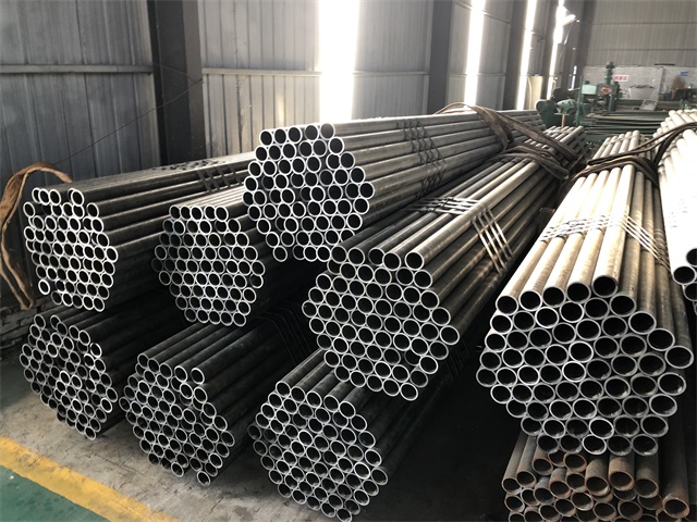 定西小口径厚壁无缝钢管