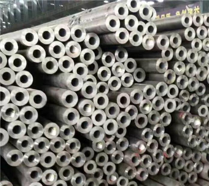 定西GB8162结构用无缝钢管